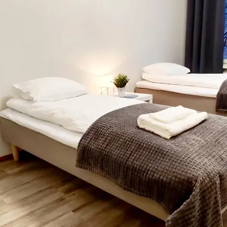 Center 2-room Apartment, Parking アパート